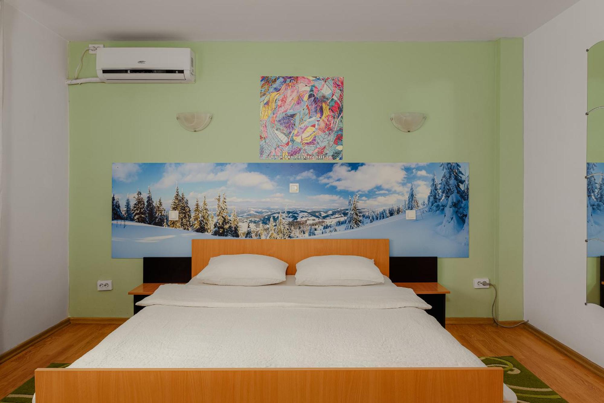 Business Transit To Therme & Bucharest Airport Săftica Eksteriør bilde
